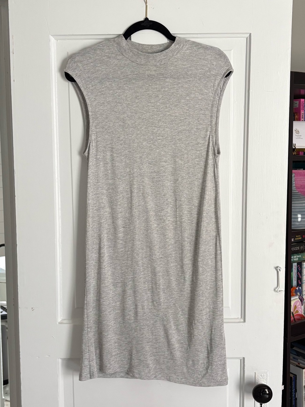 H&M Sleeveless Gray T Shirt Dress